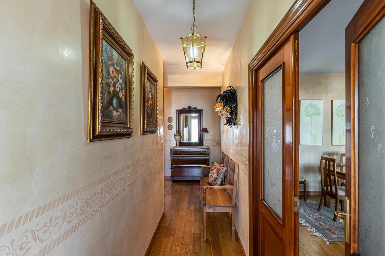 Waou Deluxe Cottage Titulcia Bagian luar foto